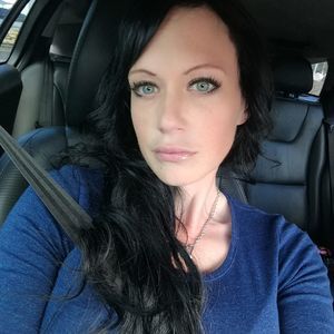 Meet your Posher, Gitta